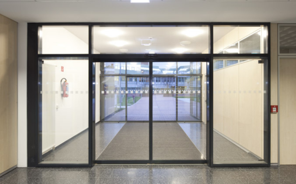 Automatic Sliding Doors manufacturer in dubai
