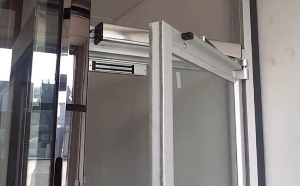 Automatic Doors Suppliers in dubai