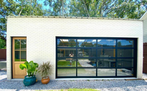 Residential Automatic Garage Doors suppliers in dubai