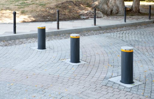 locking removable bollards suppliers